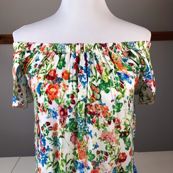 12$ VanillaStar Off of the shoulder top, Small - Picture 2 of 7